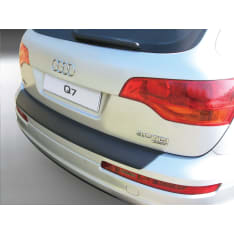 RGM Audi Q7 3/06-5/15 takapuskurin kolhusuoja