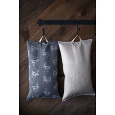 Pikkupiot light reindeer pattern woven sauna pillow