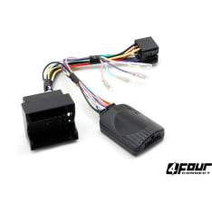 Four Connect 4-CTSMC004.2 Mercedes rattiohjain-adapteri