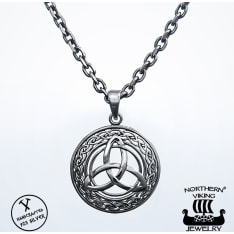 Northern Viking Jewelry Triquetra hopeariipus
