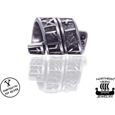 Northern Viking Jewelry Long Rune partakoru