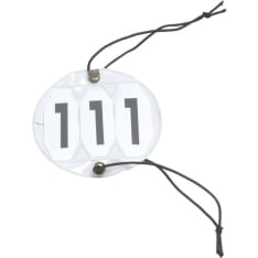 Kevyt numerolappu suitseen