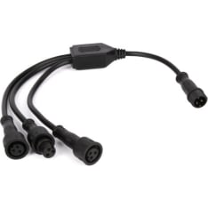 Väinö LED valosarjan kolmen pistokkeen haaroitin