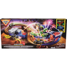 Monster Jam 1:64 Super Charger Speedway Playset autorata