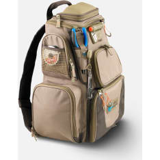 CLC Wild River Nomad -reppu LED-valolla