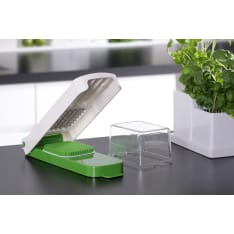 Alligator plastic domed onion cutter