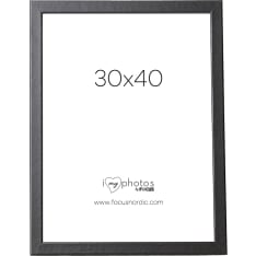 Focus Pop Black 30x40