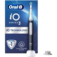 Oral-B iO3 black electric toothbrush