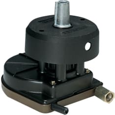 Ultraflex T67 ohjauspesä
