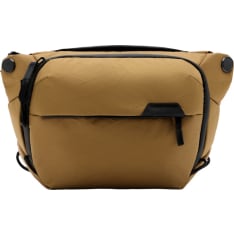 Peak Design Everyday Sling 3L V2 Coyote sling-laukku