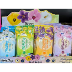 Whiteday Flower Mix 15 kpl taskukokoiset kosteuspyyhkeet