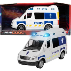 Cars and Trucks suomalainen poliisiauto