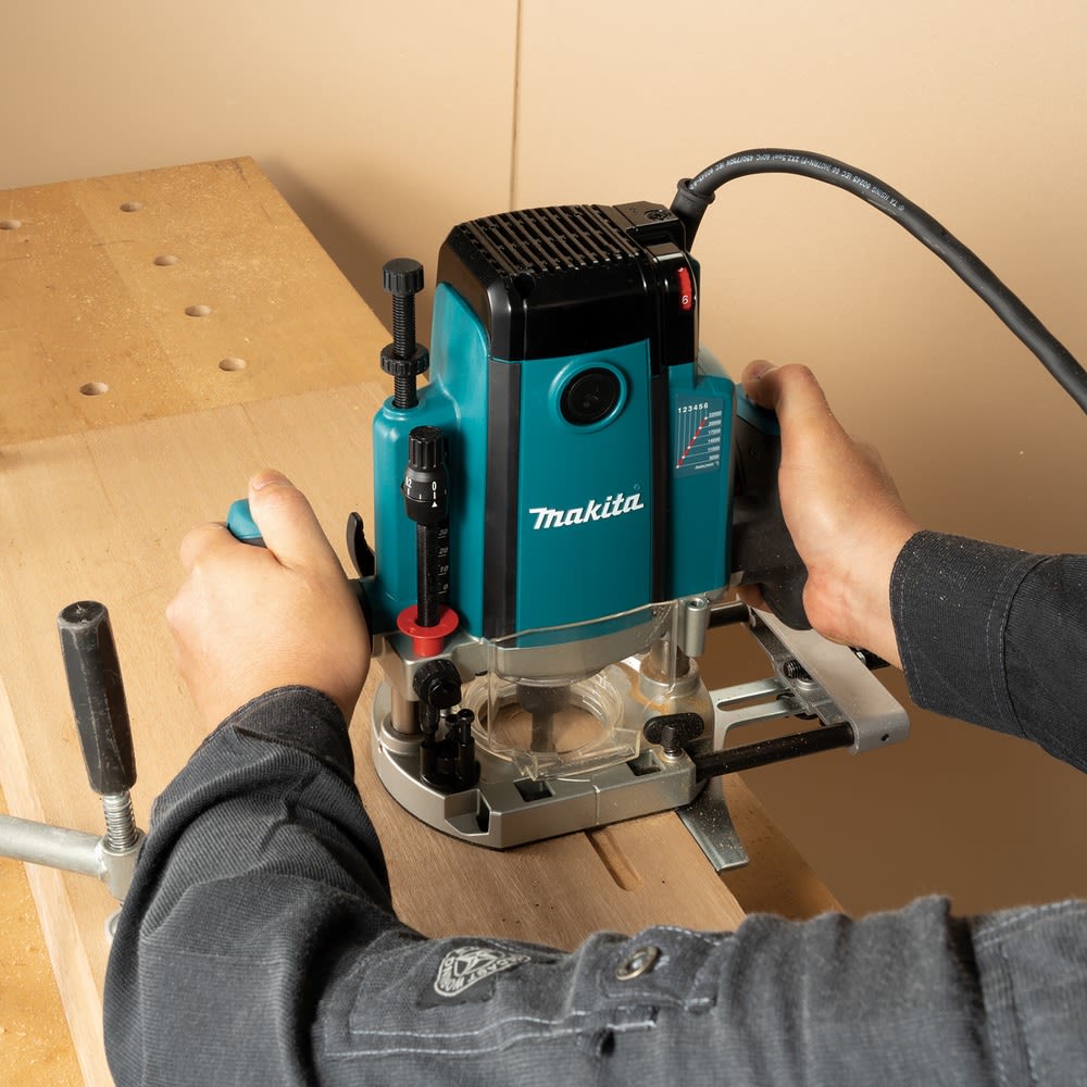 Makita RP2303FCXJ 2100W 0-70mm yläjyrsin | Karkkainen.com verkkokauppa
