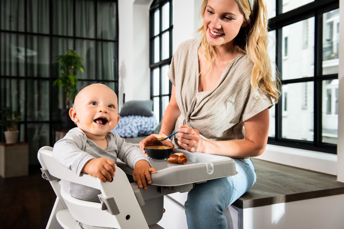 Hauck Alpha Tray syöttötuoli tarjotin | Karkkainen.com verkkokauppa