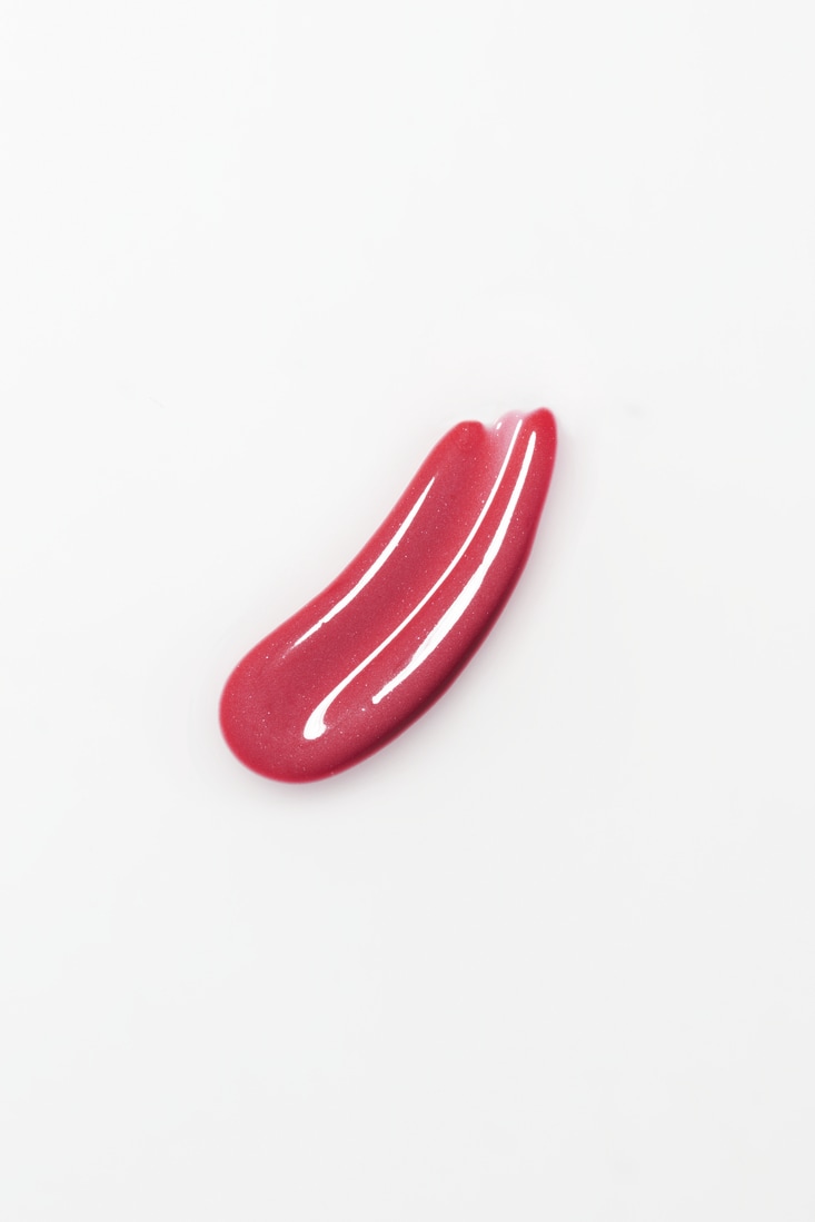 Lumene Luminous Shine 5 ml kosteuttava ja täyteläistävä huulikiilto