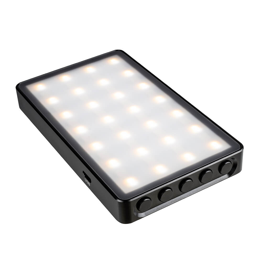 Viltrox RB08P 8W RGB Led-valo