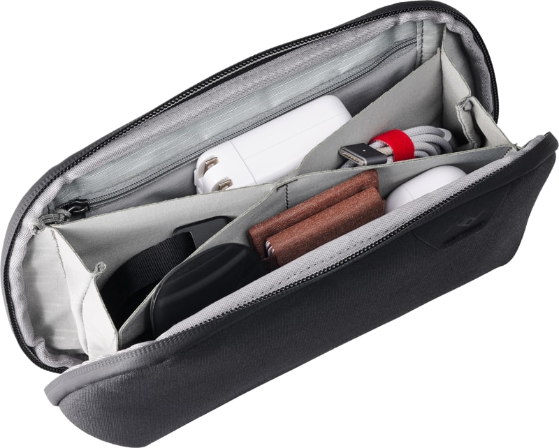 Peak Design Tech Pouch Small Charcoal tekninen pussi