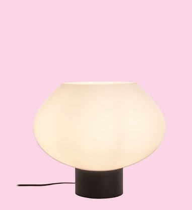 Sikapäivien pöytävalaisimet