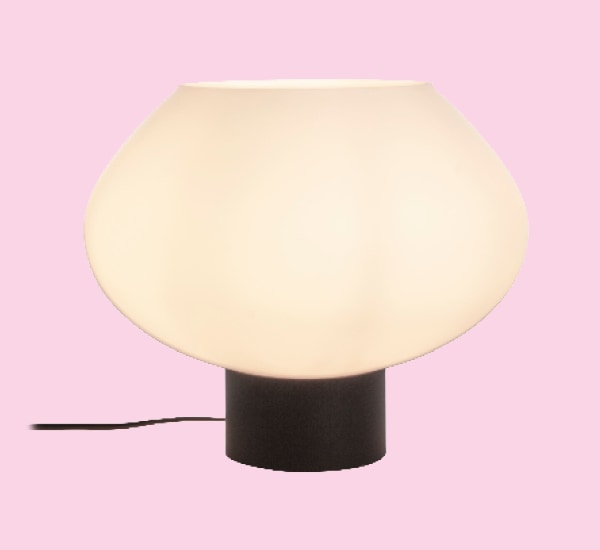 Sikapäivät table lamps